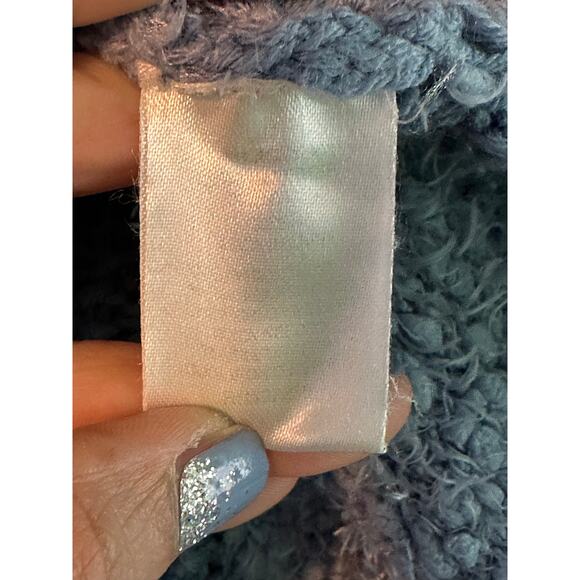 Almost Famous blue stripes long sleeves sweater size Small - Picture 4 of 9